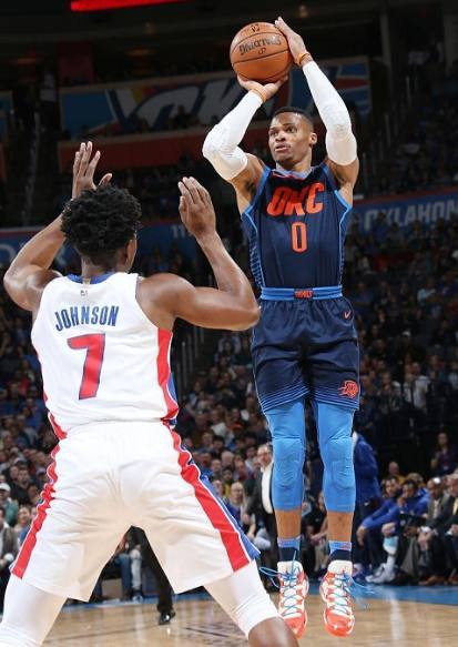 核心球员伤 核心球员伤