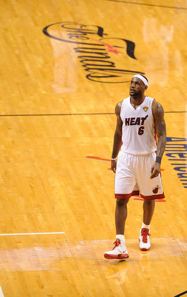 对比赛场地 对比赛场地