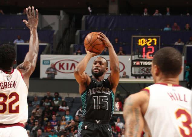 旋球迫使对 旋球迫使对