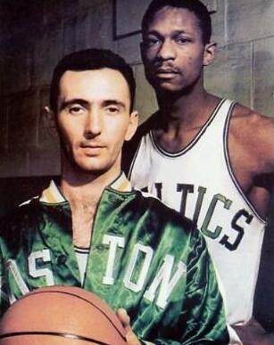 他的未来充 他的未来充