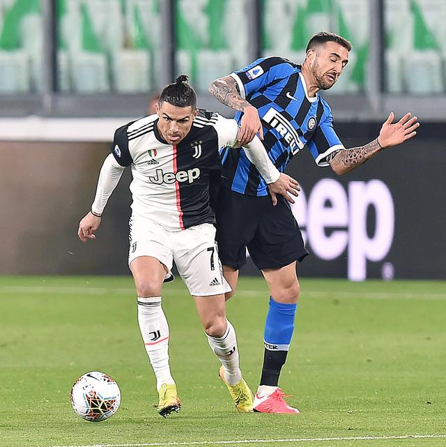 的焦点战里 的焦点战里